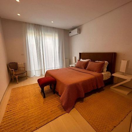 App Avec Jardin Dans Un Hotel قمرت المظهر الخارجي الصورة