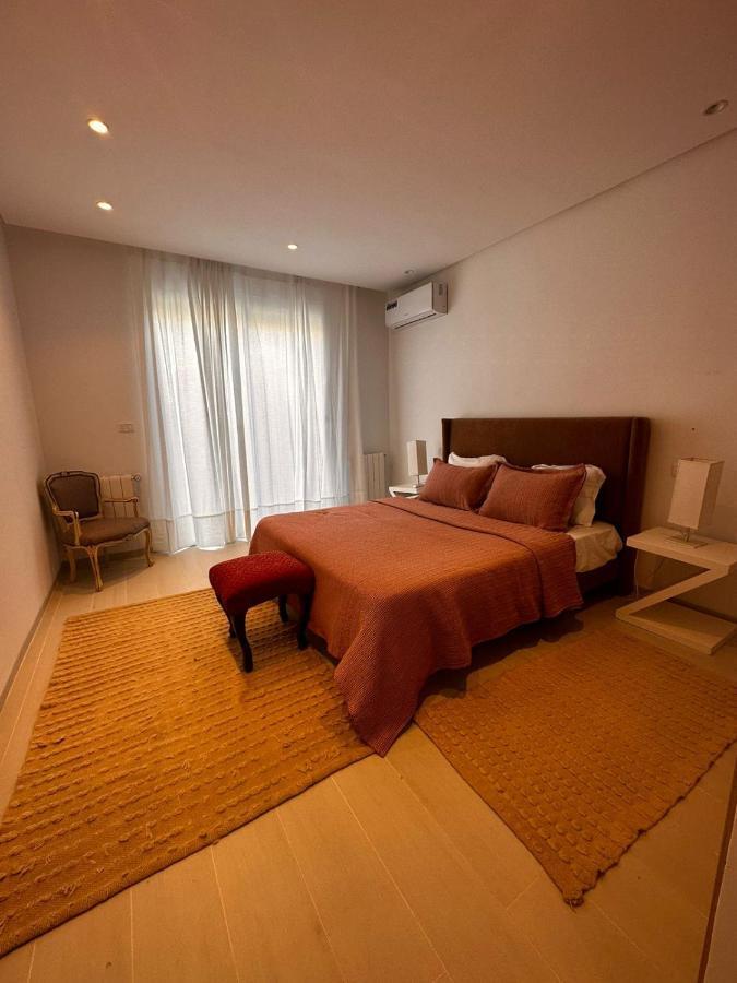 App Avec Jardin Dans Un Hotel قمرت المظهر الخارجي الصورة